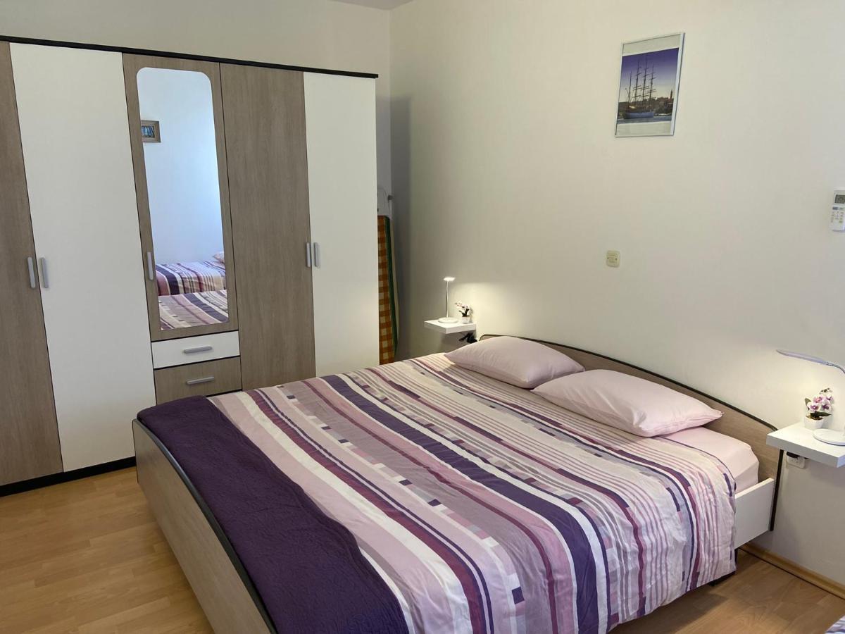 Madis & Free Bikes Apartman *
